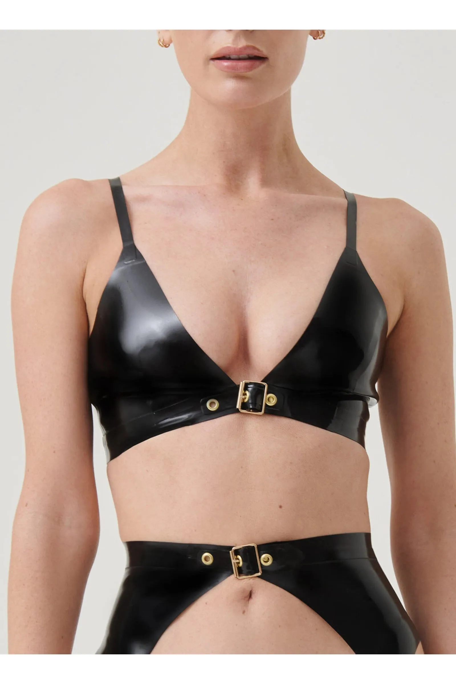 Clip – Soutien-gorge latex à boucle devant
