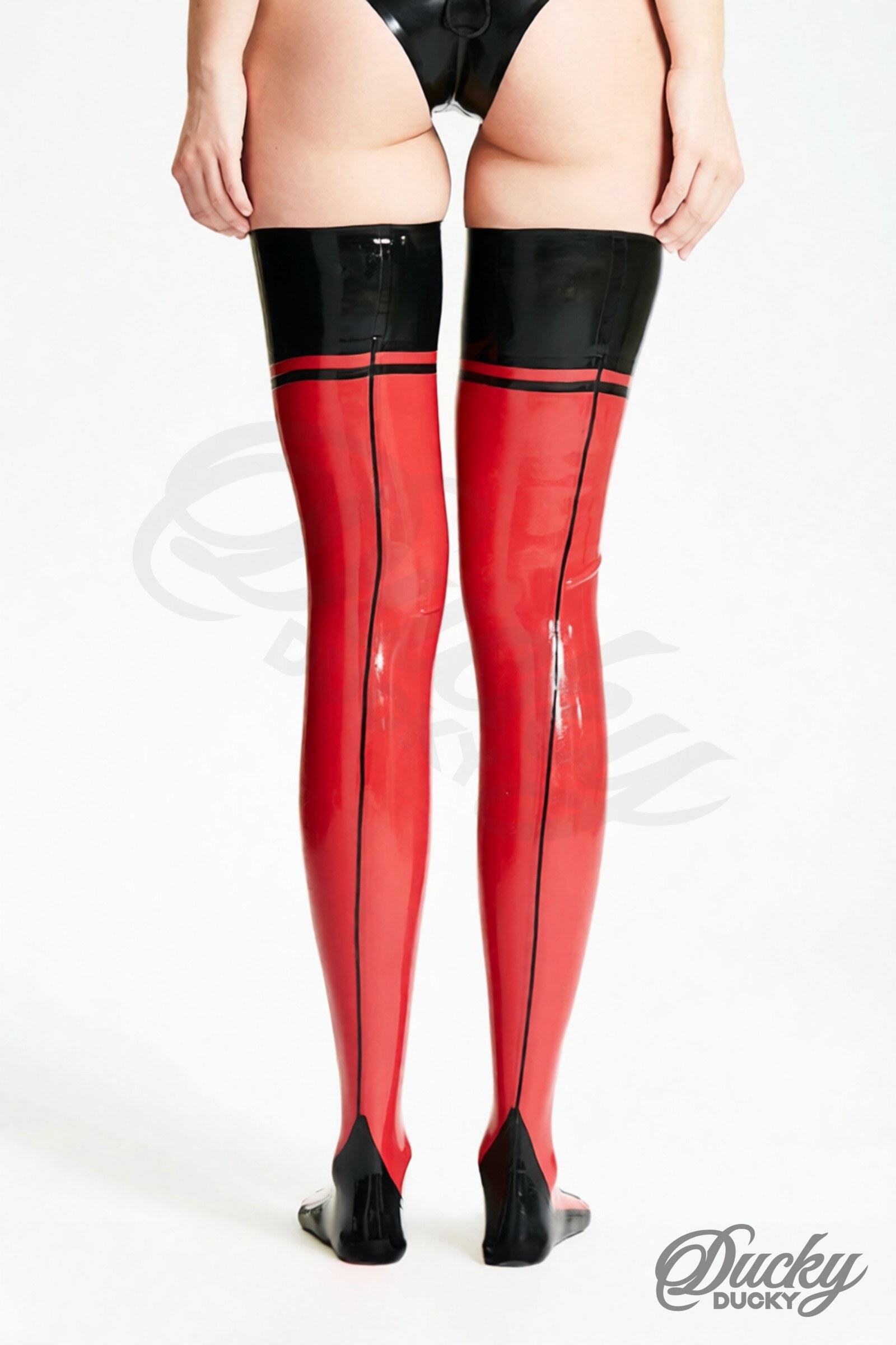 Escarpin – latexové punčochy s efektem lodičky