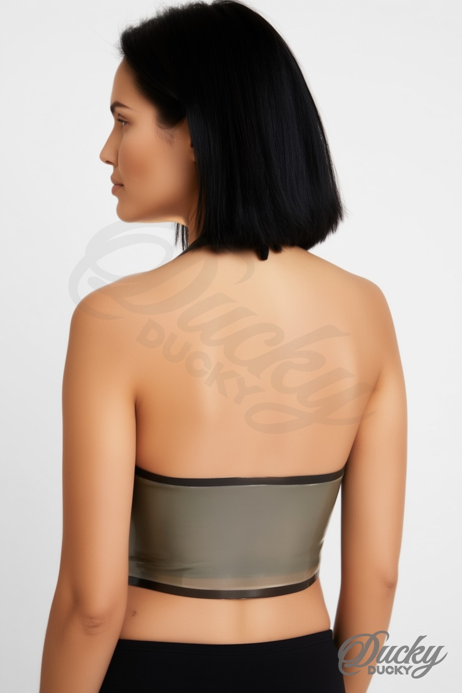 Lacy – nyöritetty halterneck-toppi lateksista