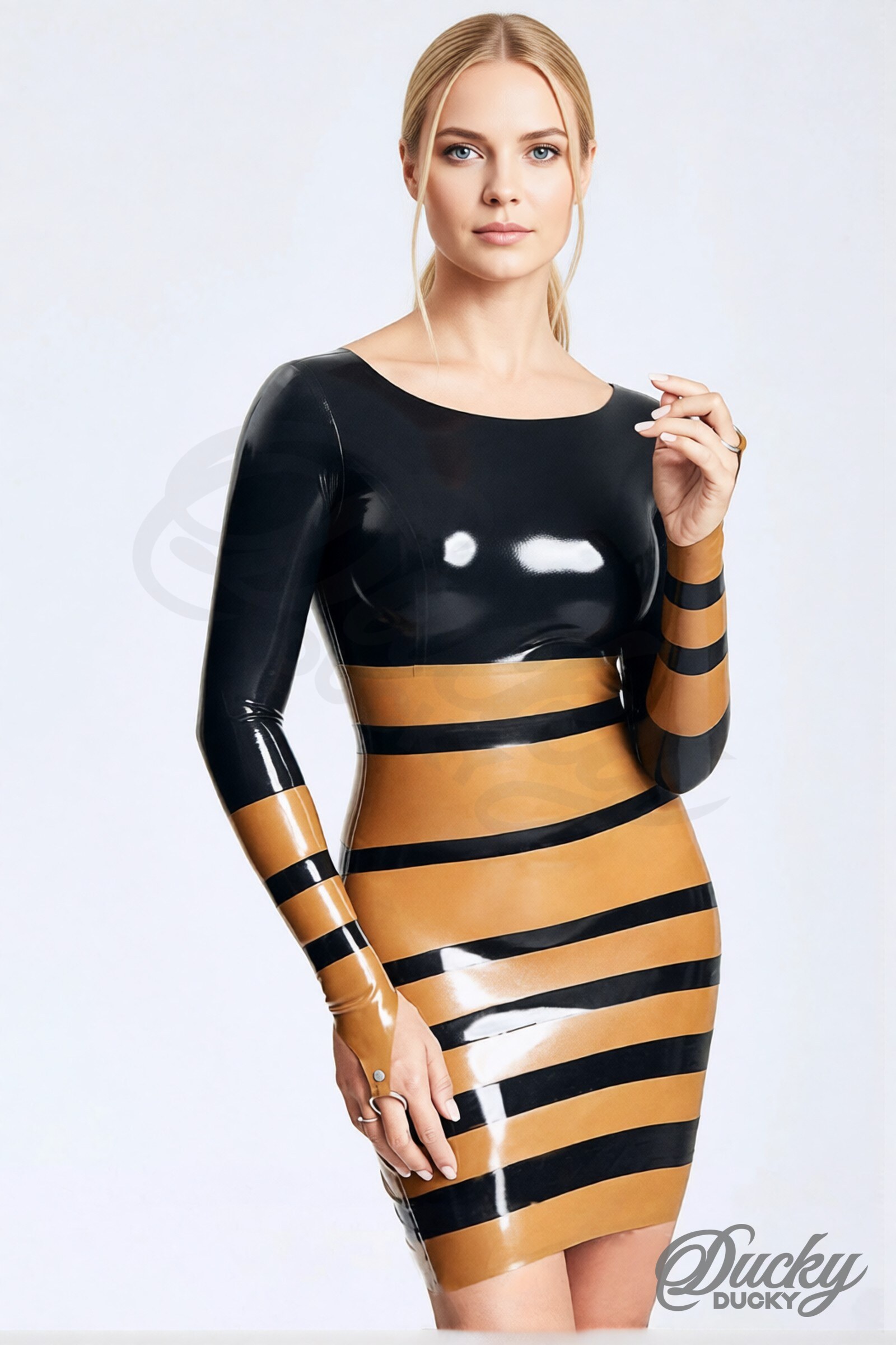 Tigresse – pruhované latexové minišaty